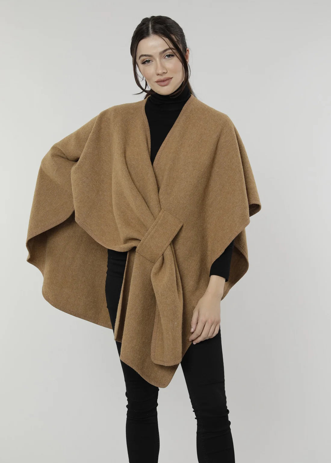 Dolce Cabo Knit Wrap