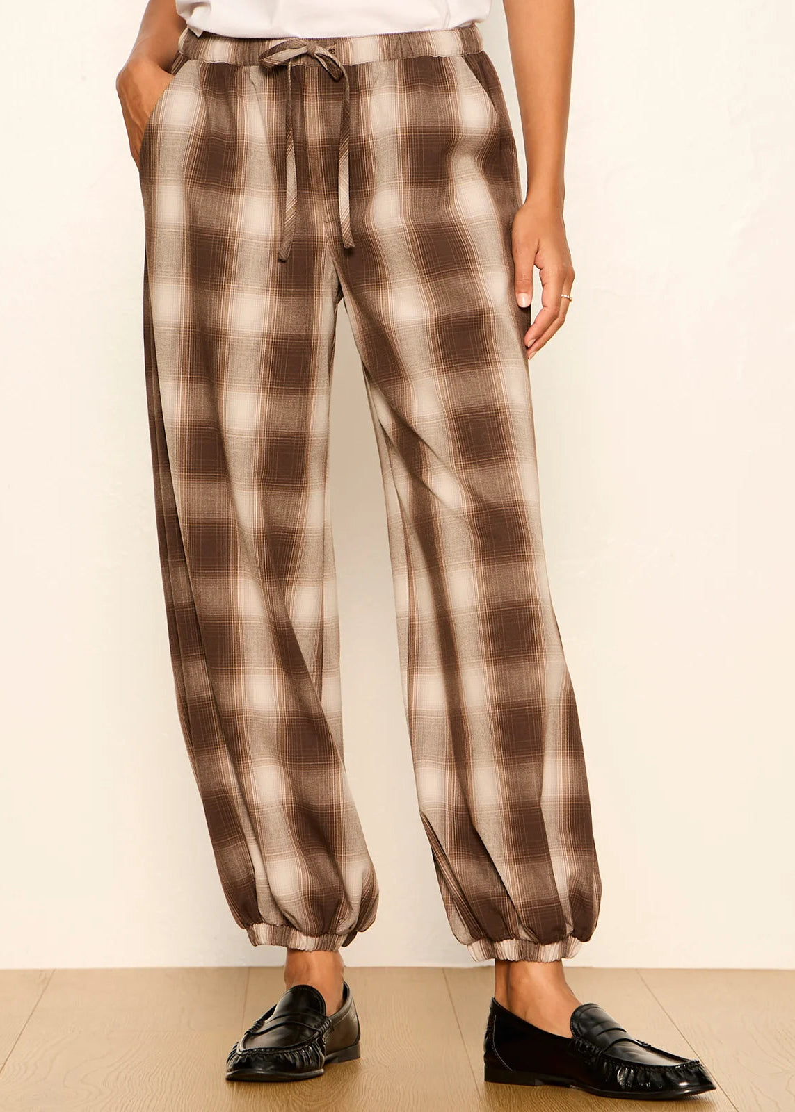 Float On Ballon - Cocoa Powder Plaid