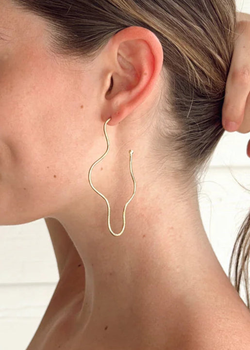 Wiggle Wiggle Long Hoops